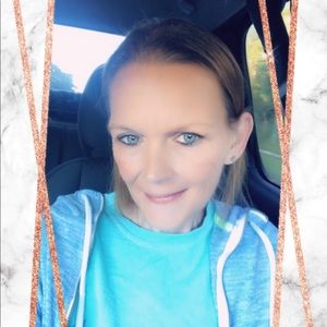 Meet your Posher, Wendy